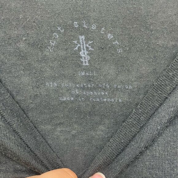 Urban Outfitters Knot Sisters Creatures of the Night Black Side Slit Sheer Tee S - Picture 3 of 5